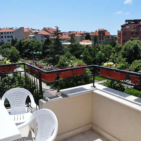 Апартаменты St. George *