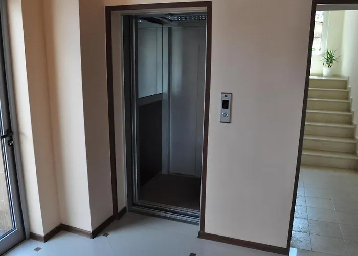 St. George Appartamento Nesebar